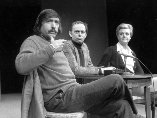 FILE - In this Jan. 27, 1977, file photo, playwright Edward Albee, left, makes a point as director Paul Weidner, center, and actress Angela Lansbury look on during a news conference in Hartford, Conn. The three-time Pulitzer Prize-winning playwright, Albee has died in suburban New York City at age 88. Albee assistant Jackob Holder says the playwright died Friday, Sept. 16, 2016, at his home on Long Island. No cause of death has been given. (AP Photo/File)