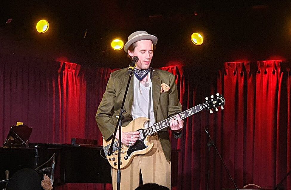 Reeve Carney: Singing the Divas