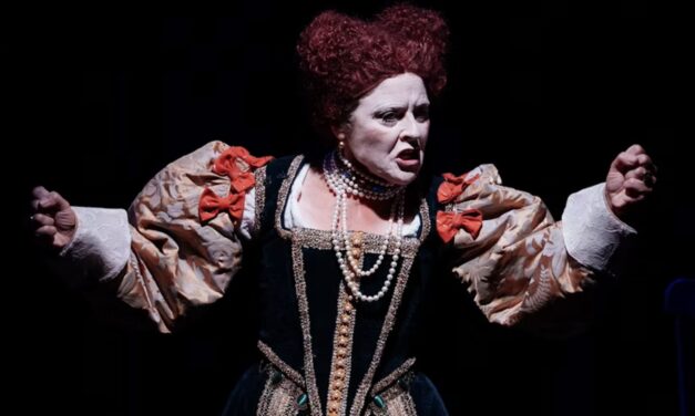 Elizabeth I – In Her Own Words