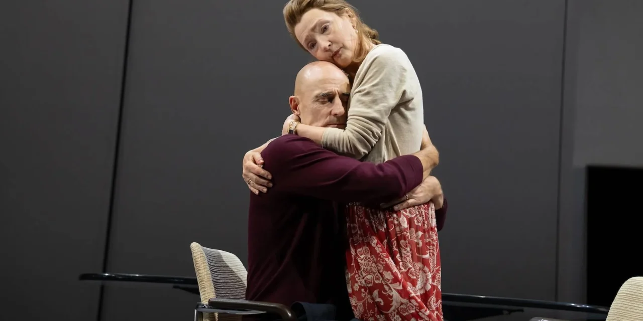 “OEDIPUS”: Icke, Strong, and Manville update Sophocles for a modern political tragedy.