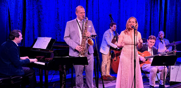 ‘Jazz Chanson’- A French Nightingale Captivates