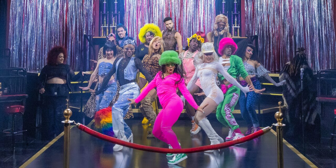 “CATS: THE JELLICLE BALL”: 7 OF 9 LIVES, STILL CAN’T CHANGE THE BONES